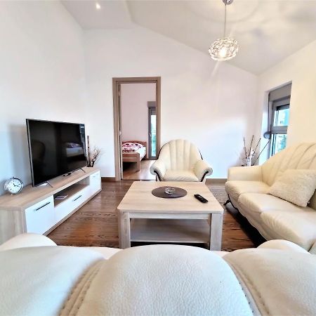 Pavlina Apartments Будва Екстер'єр фото