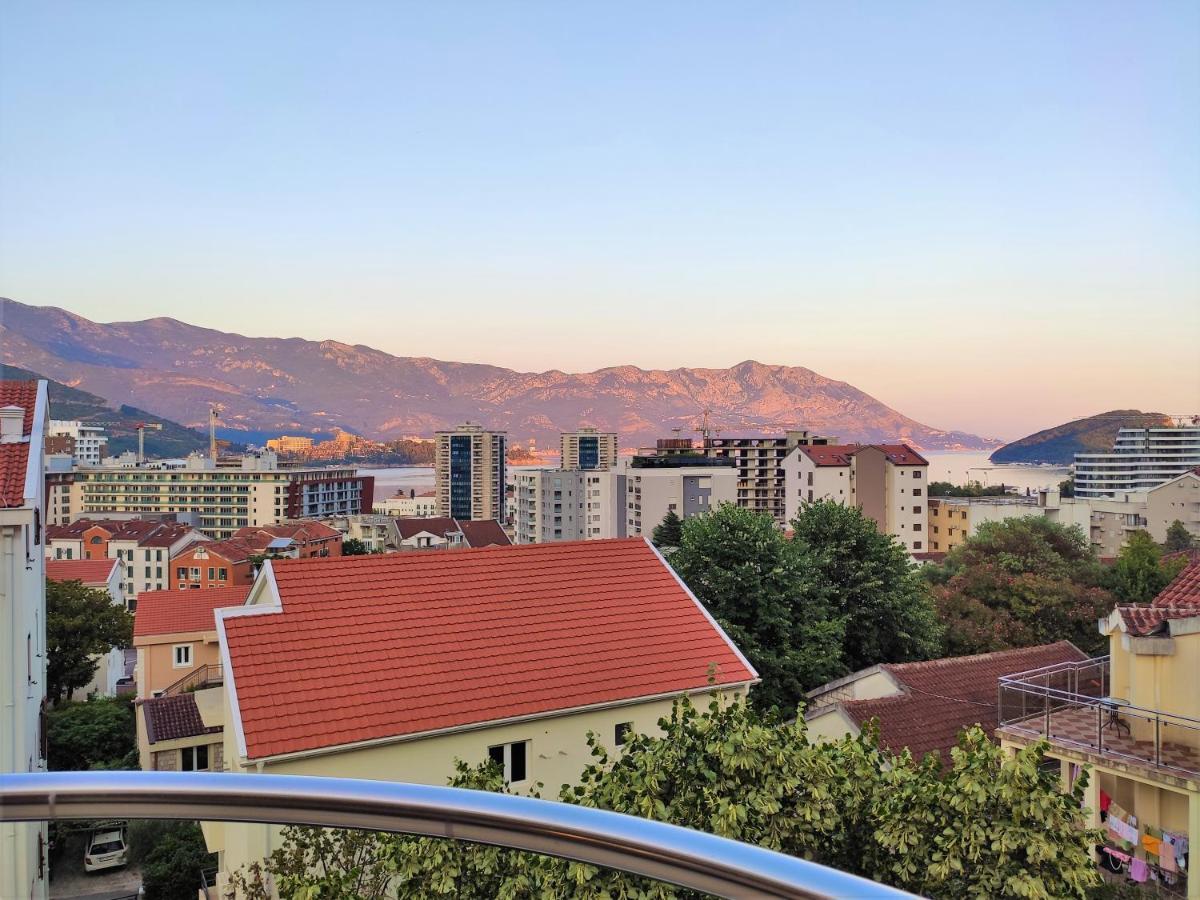 Pavlina Apartments Будва Екстер'єр фото