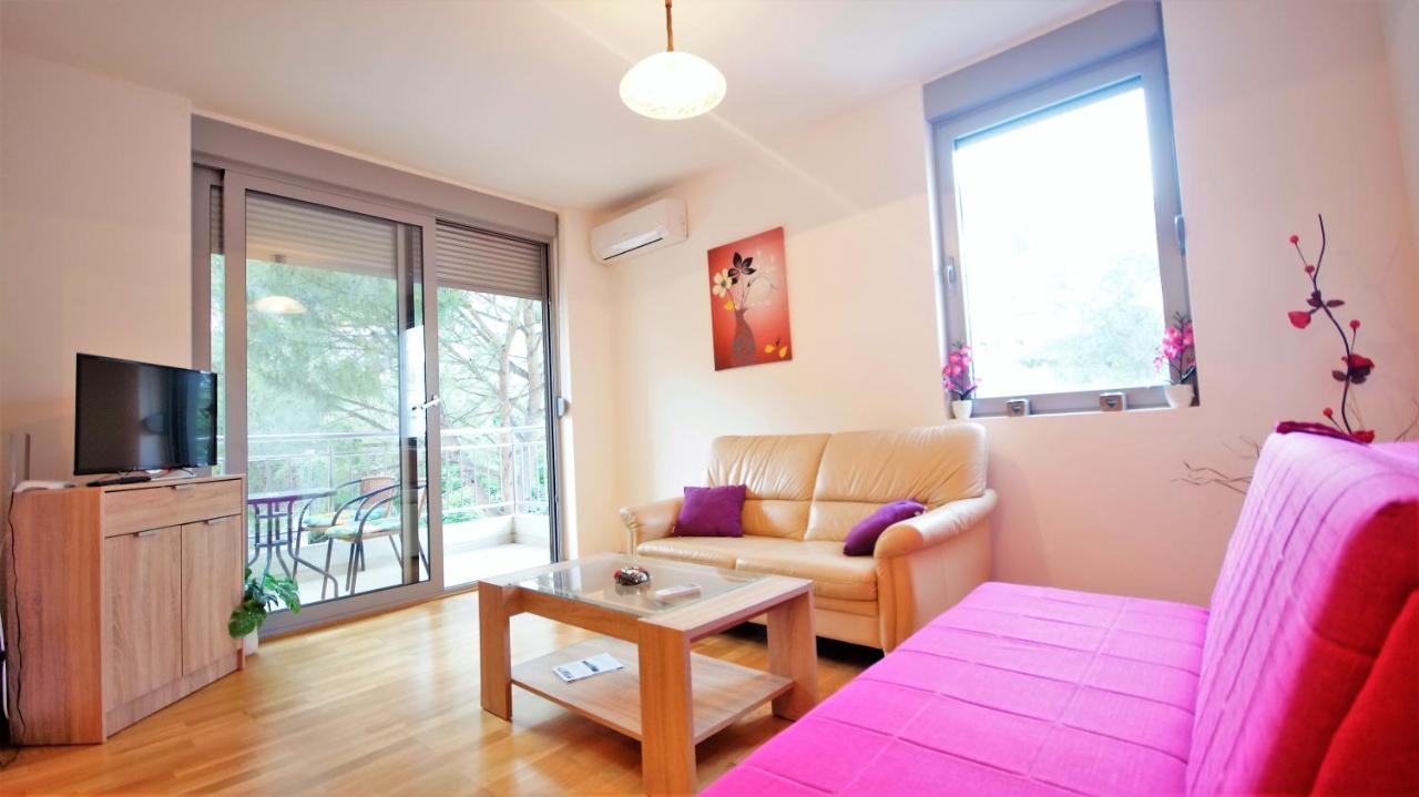 Pavlina Apartments Будва Екстер'єр фото