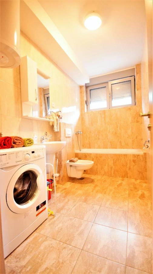 Pavlina Apartments Будва Екстер'єр фото