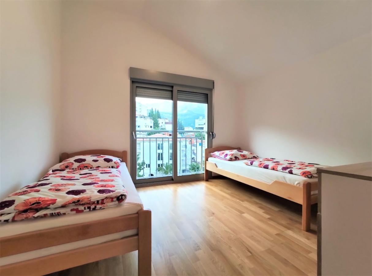 Pavlina Apartments Будва Екстер'єр фото